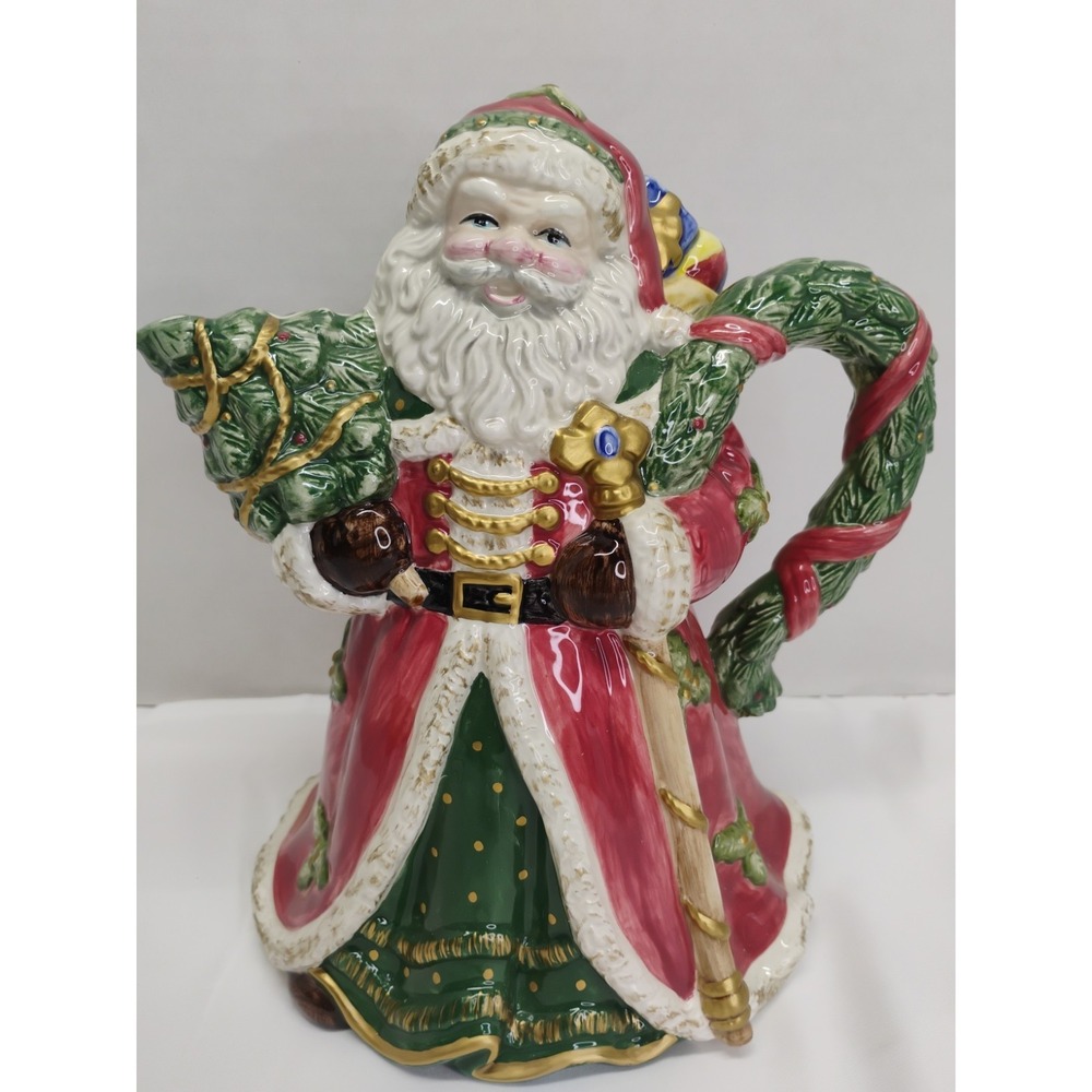 House of Lloyd Father Christmas Pitcher Christmas Around The World  1998 9.5"